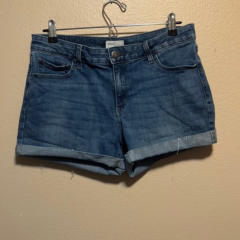 Daily ritual women’s shorts